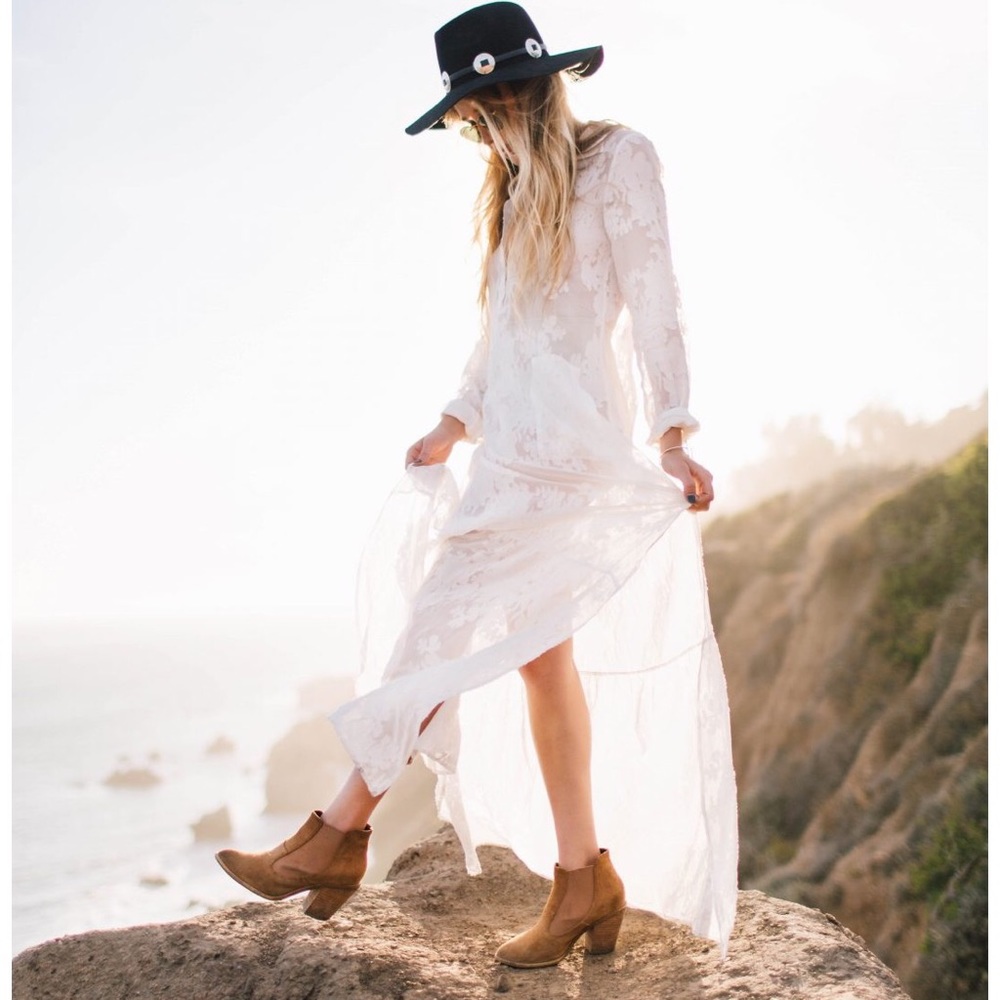 For Love and Lemons 🍋 Breezy Dress - XS